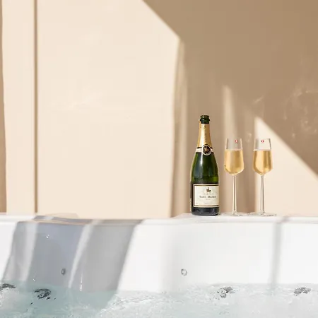 Mainingin Loiste C2 - Luxury Apartmán Kalajoki